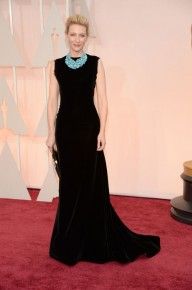 The statement necklace that adds a bold pop of color to Cate Blanchett’s John Galliano dress was refreshing and we would copy this soon.