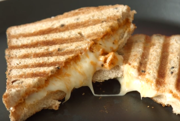 grilled-pizza-sandwich-quick-easy-brunch-recipe-by-teamwork-food